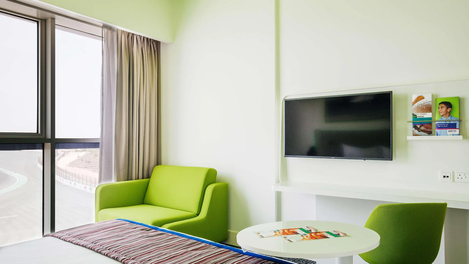 Park Inn By Radisson Dubai Motor City
