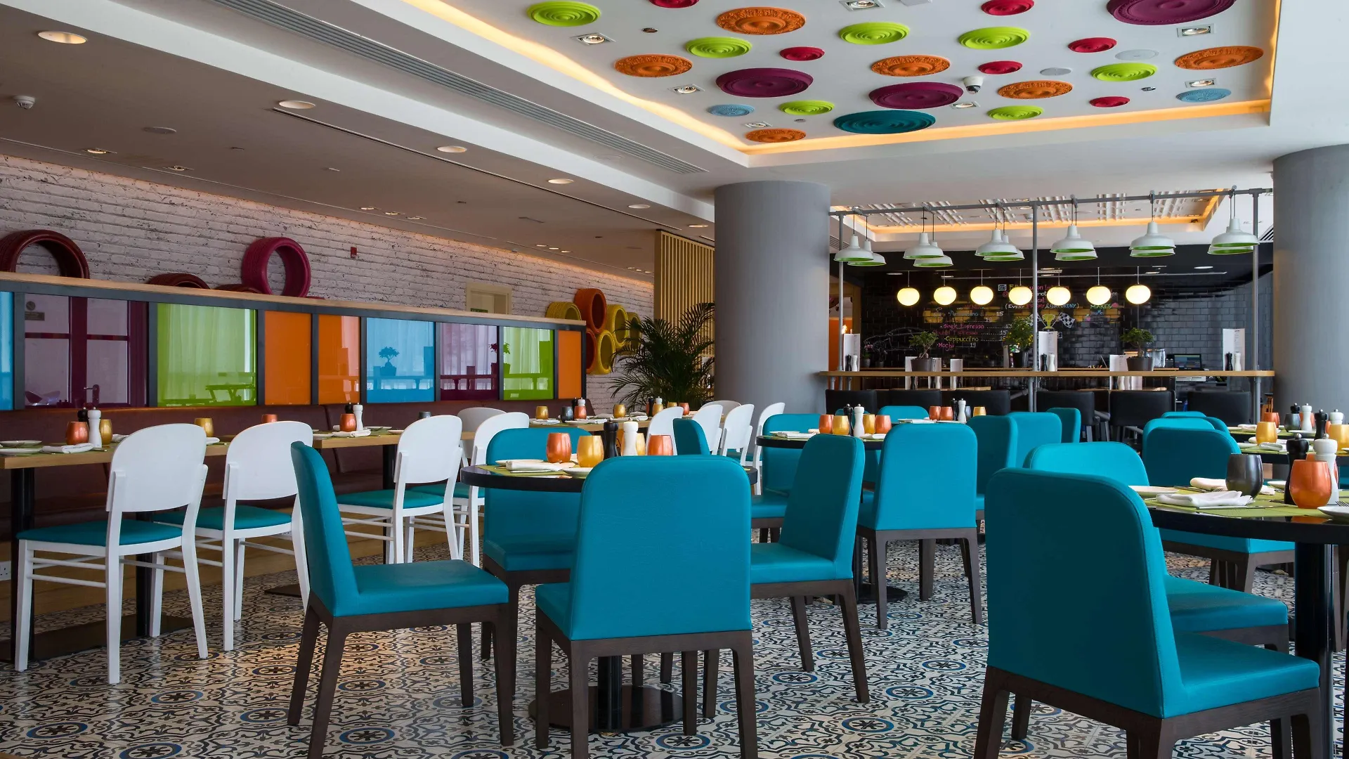 Park Inn By Radisson Dubai Motor City