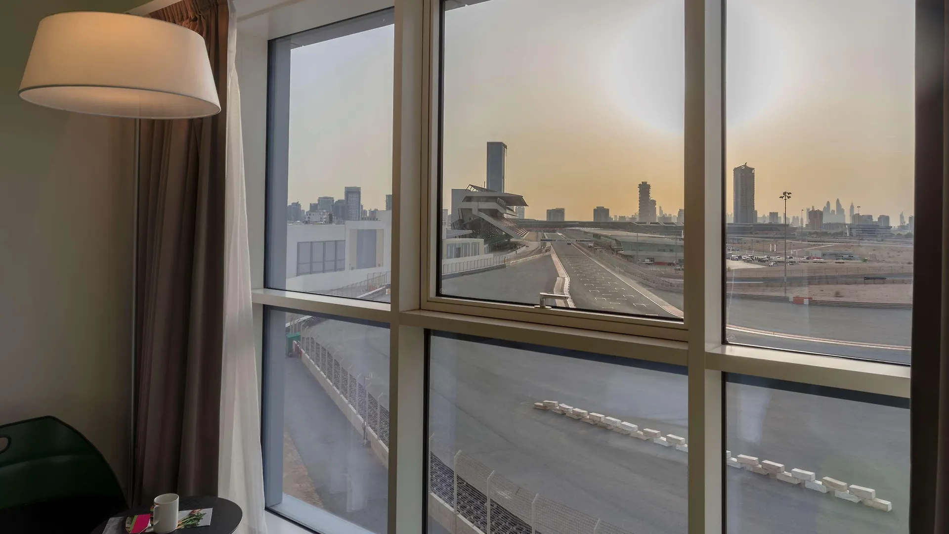 **** Hotel Park Inn By Radisson Dubai Motor City Vereinigte Arabische Emirate